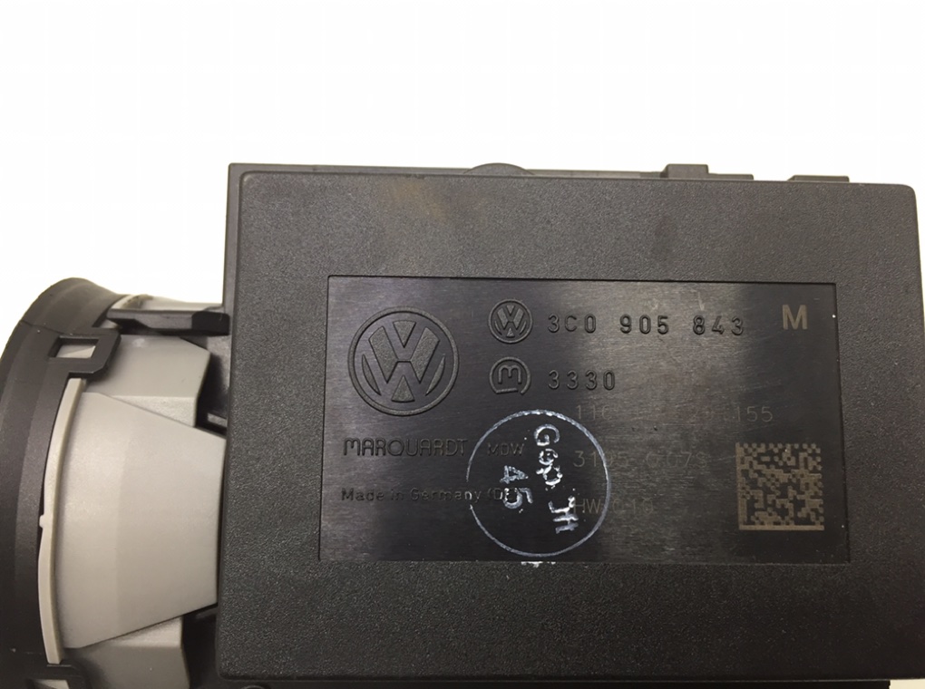 Замок зажигания бу для Volkswagen Passat B6 2.0 TDi,  2005 г.