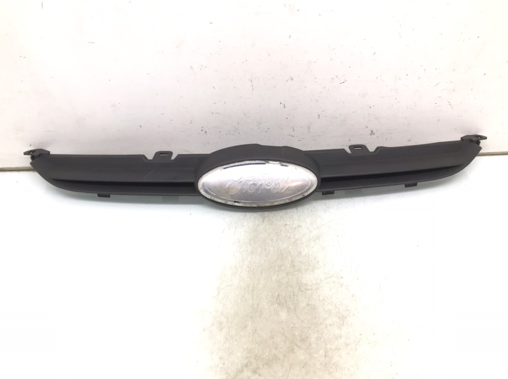Решетка радиатора бу для Ford Fiesta 1.4 i, 2009 г.