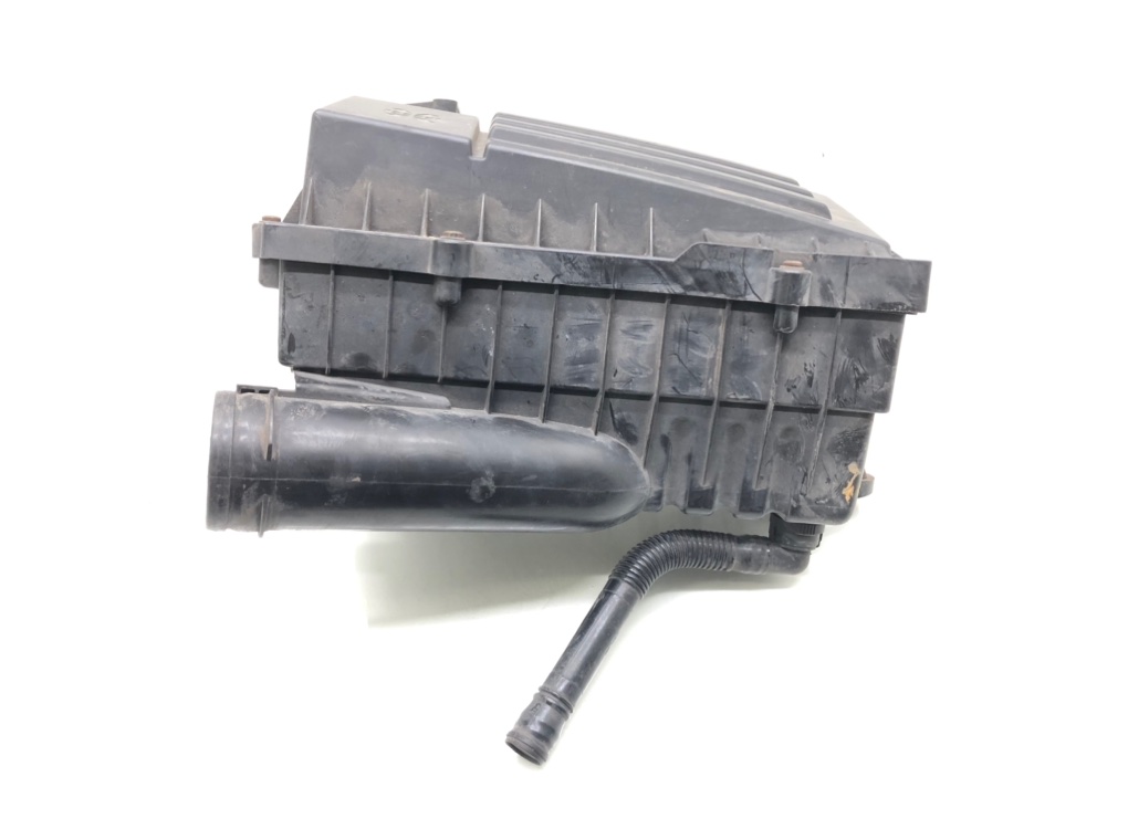 Корпус воздушного фильтра бу для Volkswagen Golf 5 2.0 TDi, 2006 г. Корпус воздушного фильтра бу для Volkswagen Golf 5 2.0 TDi, 2006 г.