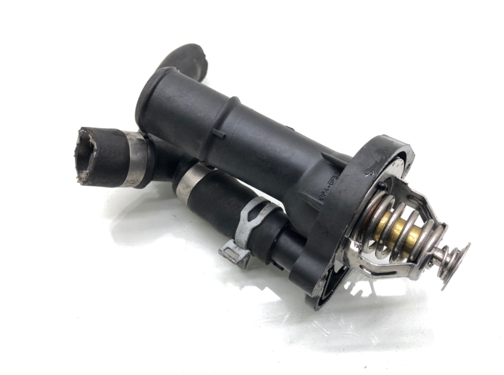 Корпус термостата бу для Ford C-Max 1.8 i, 2006 г.