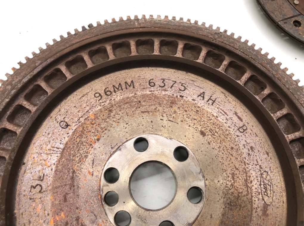 Комплект сцепления бу для Ford Fiesta 1.4 i, 2003 г. Комплект сцепления бу для Ford Fiesta 1.4 i, 2003 г.