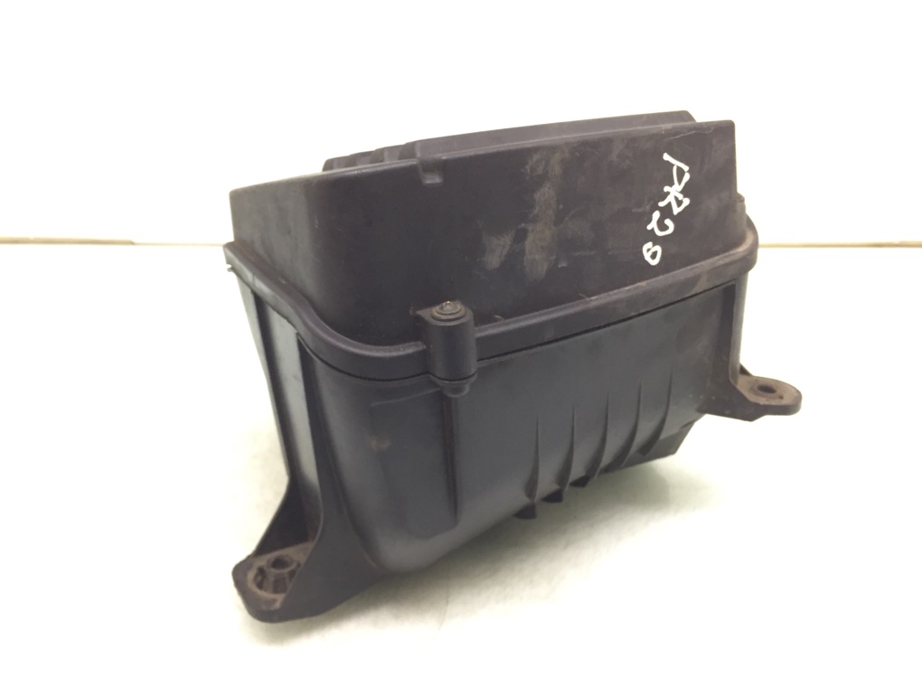 Корпус воздушного фильтра бу для Volkswagen Touran  2.0 FSI,  2005 г.