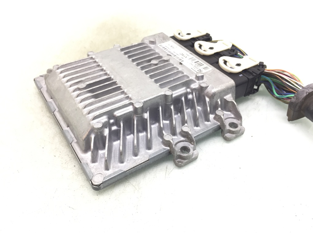 Блок управления двигателем бу для Ford C-Max 2.0 TDCi, 2009 г.