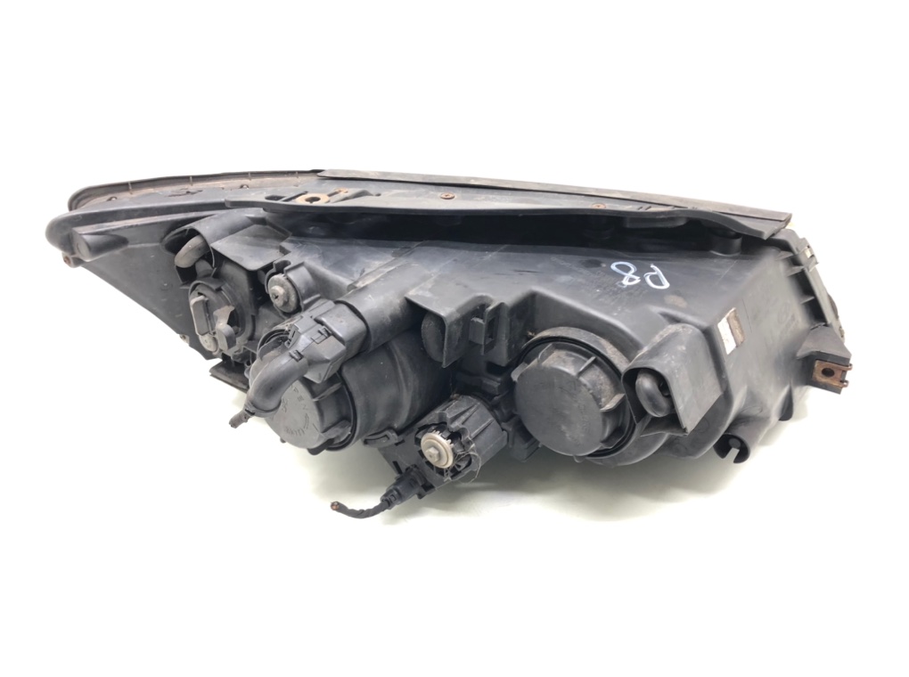 Фара левая бу для Hyundai Sonata  2.0 CRDi,  2006 г.
