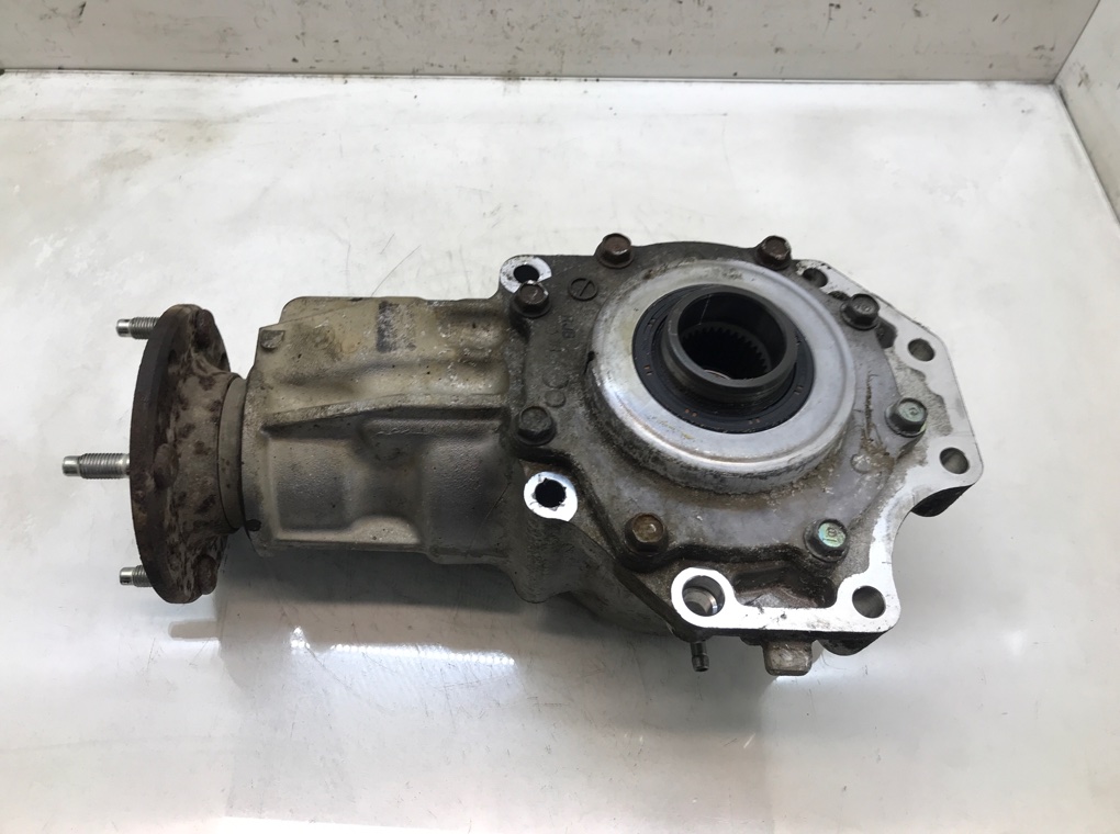 Раздаточная коробка бу для Honda Legend 4 3.5 i, 2006 г.