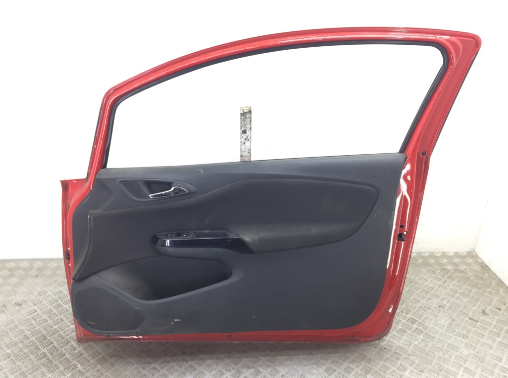 Дверь передняя правая бу для Opel Corsa E 1.4 i,  2016 г.