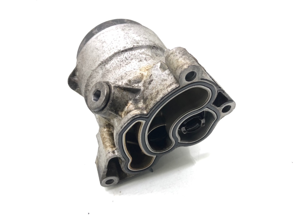 Корпус масляного фильтра бу для BMW 1 E87/E81/E82/E88 1.6 i,  2007 г.