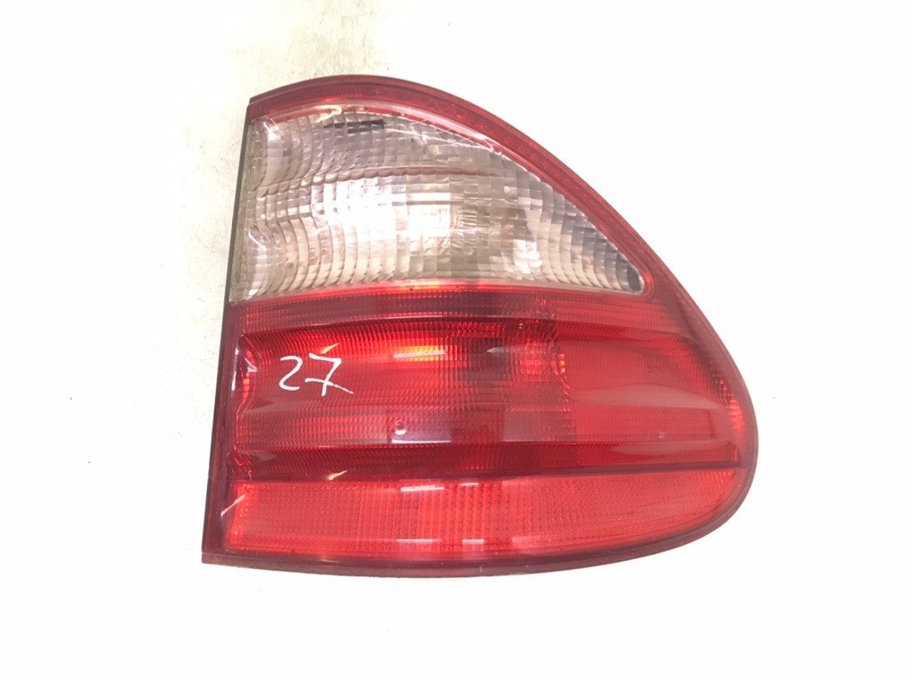 Фонарь задний правый бу для Mercedes E W210 3.2 CDi, 2001 г.