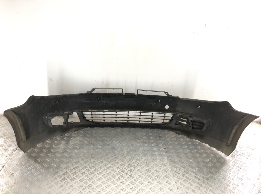 Бампер передний бу для Volkswagen Golf 6 2.0 TDi,  2008 г.