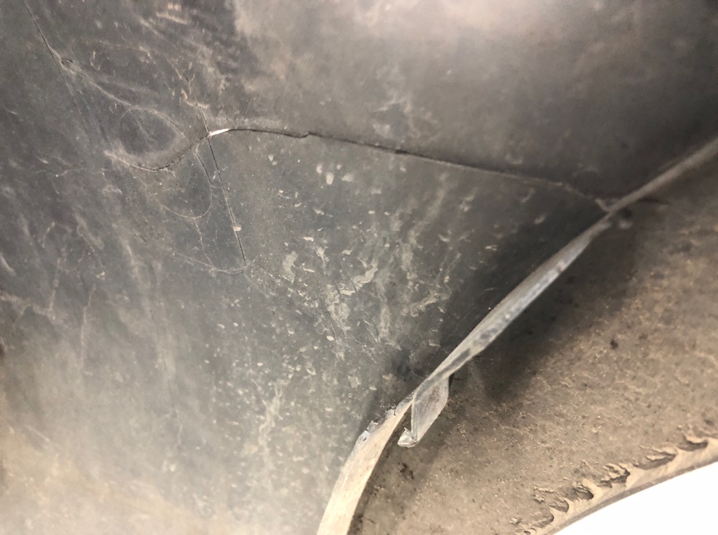 Бампер передний бу для Volkswagen Golf 6 2.0 TDi,  2008 г.