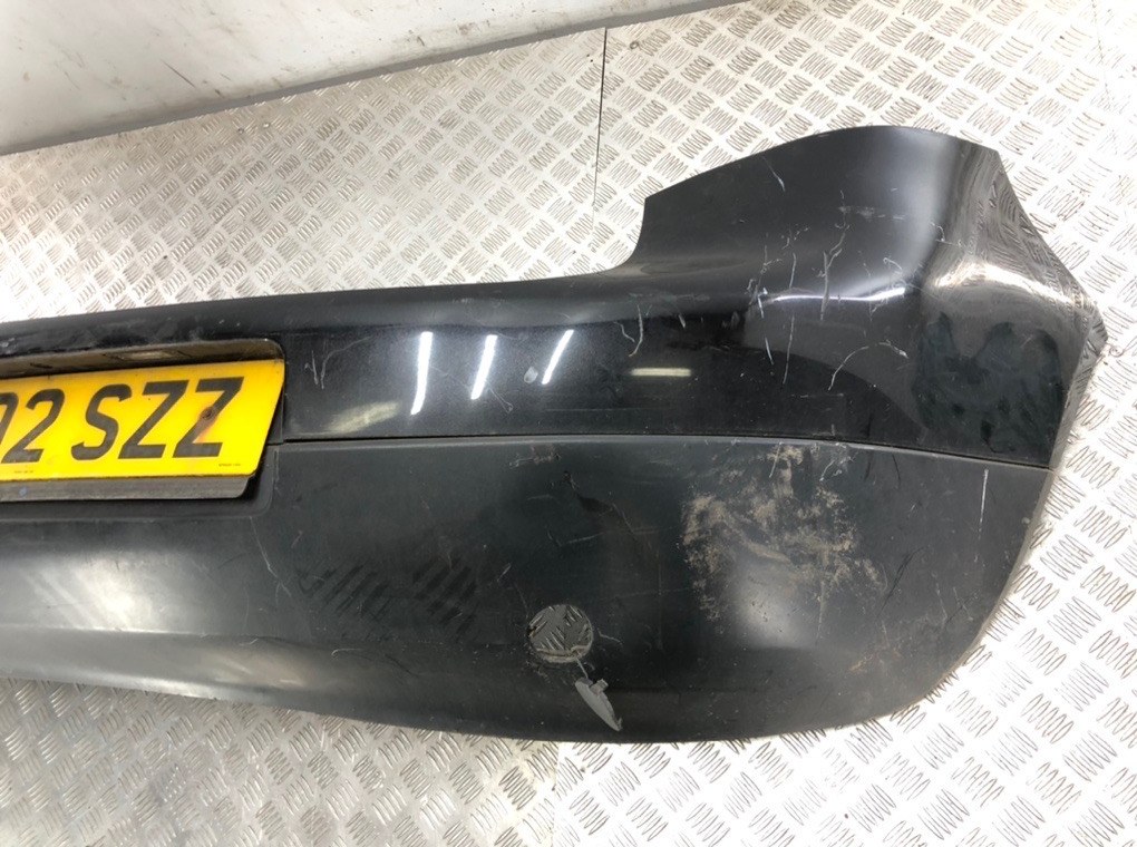 Бампер задний бу для Volkswagen Golf 5 1.9 TDi, 2005 г. Бампер задний бу для Volkswagen Golf 5 1.9 TDi, 2005 г.