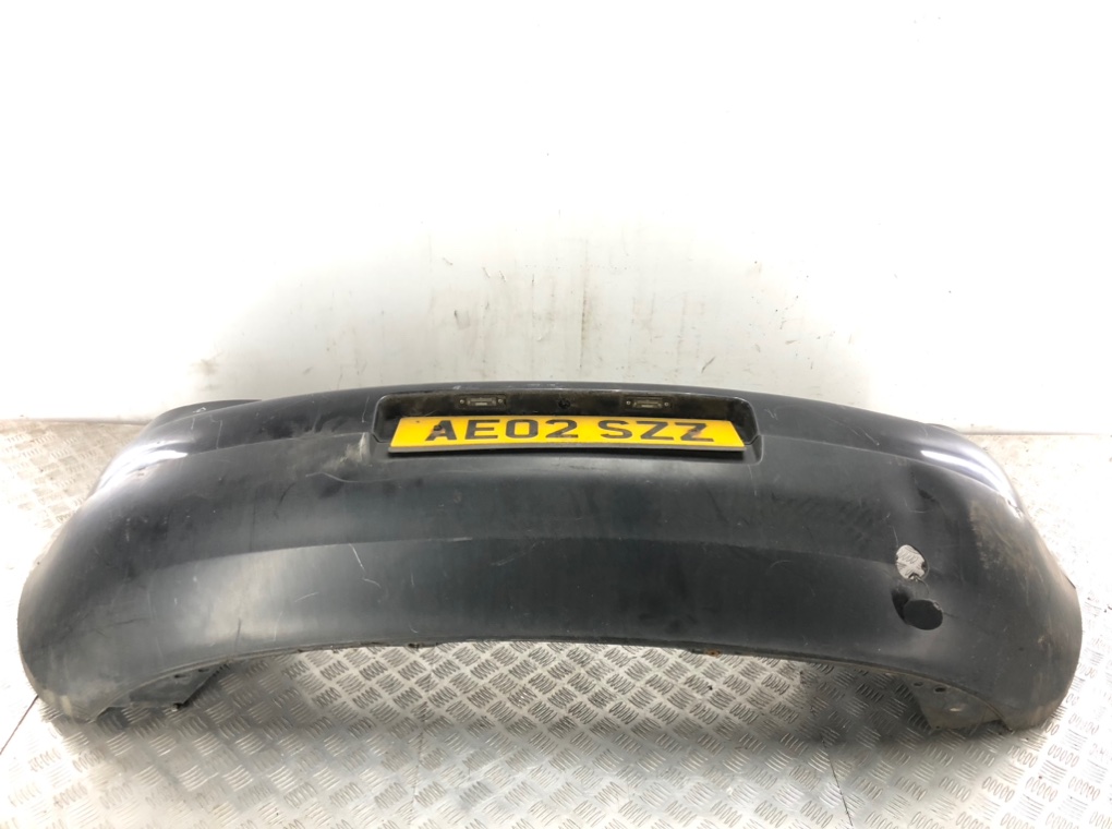 Бампер задний бу для Volkswagen Golf 5 1.9 TDi, 2005 г. Бампер задний бу для Volkswagen Golf 5 1.9 TDi, 2005 г.