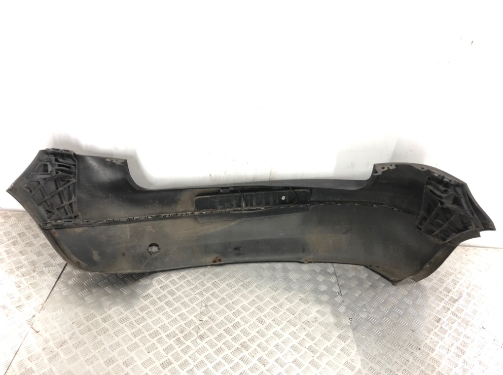 Бампер задний бу для Volkswagen Golf 5 1.9 TDi, 2005 г. Бампер задний бу для Volkswagen Golf 5 1.9 TDi, 2005 г.