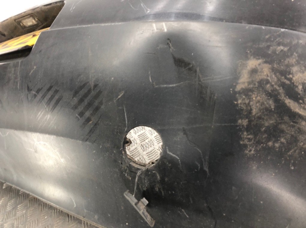 Бампер задний бу для Volkswagen Golf 5 1.9 TDi, 2005 г. Бампер задний бу для Volkswagen Golf 5 1.9 TDi, 2005 г.