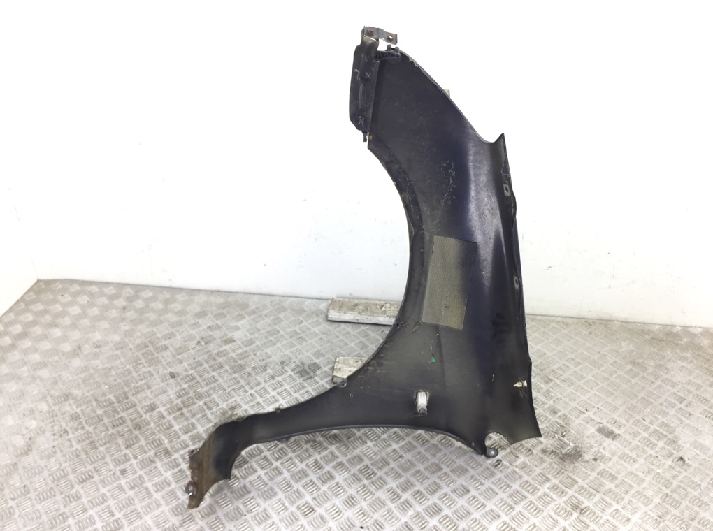 Крыло переднее правое бу для Honda Civic 7 1.6 i,  2001 г.