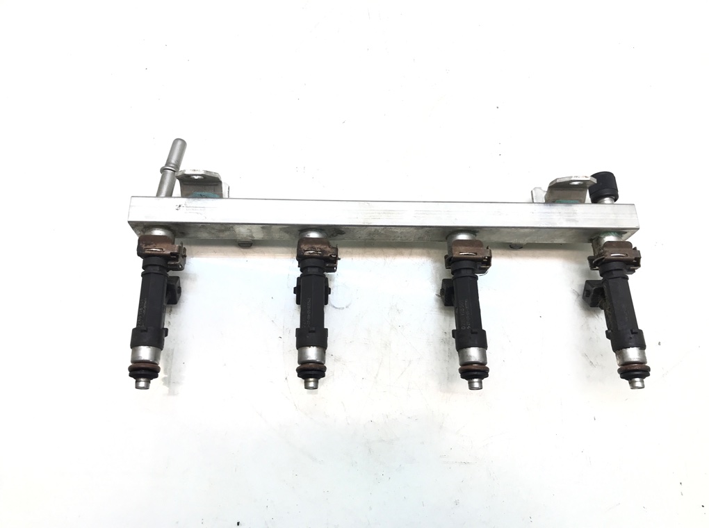 Топливная рампа бу для Opel Corsa D 1.2 i, 2006 г.