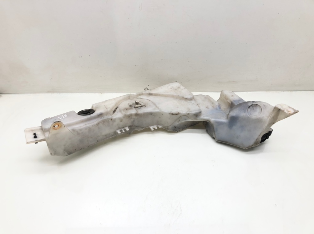 Бачок омывателя бу для Ford Focus 2 1.6 i, 2008 г. Бачок омывателя бу для Ford Focus 2 1.6 i, 2008 г.