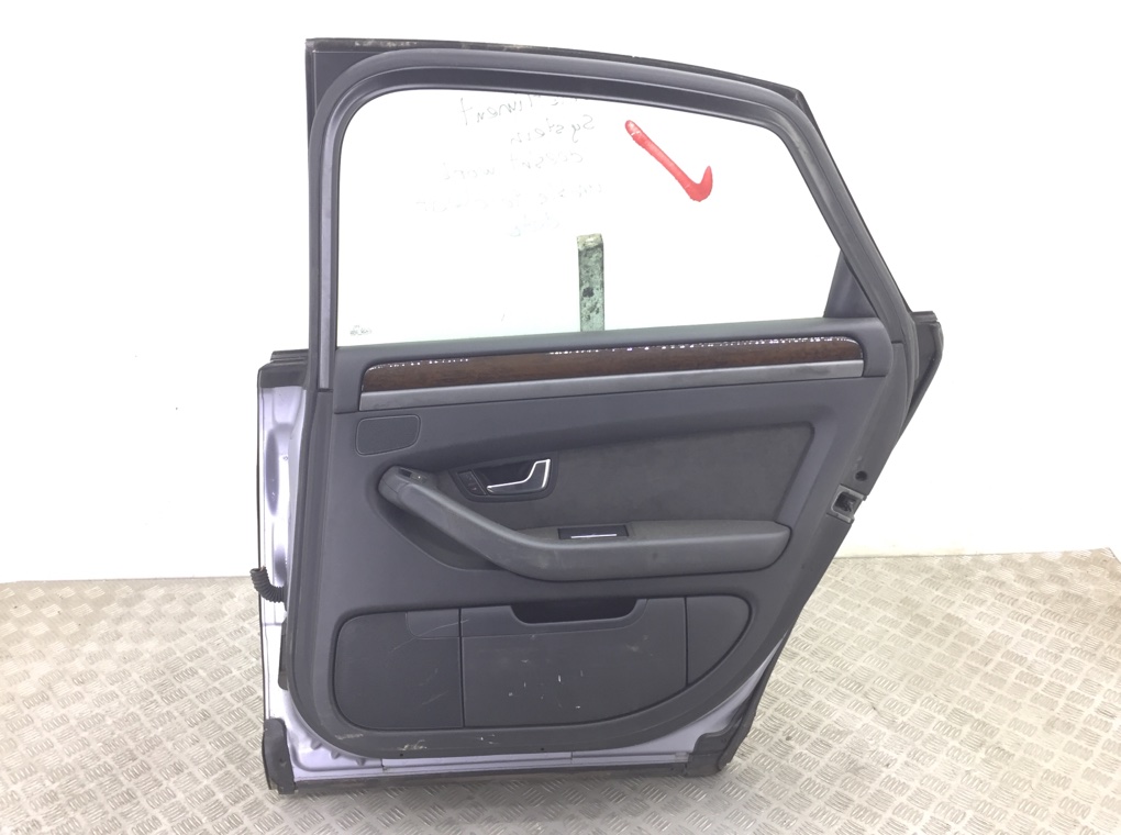 Дверь задняя правая бу для Audi A8 D3 3.0 TDi, 2004 г. Дверь задняя правая бу для Audi A8 D3 3.0 TDi, 2004 г.