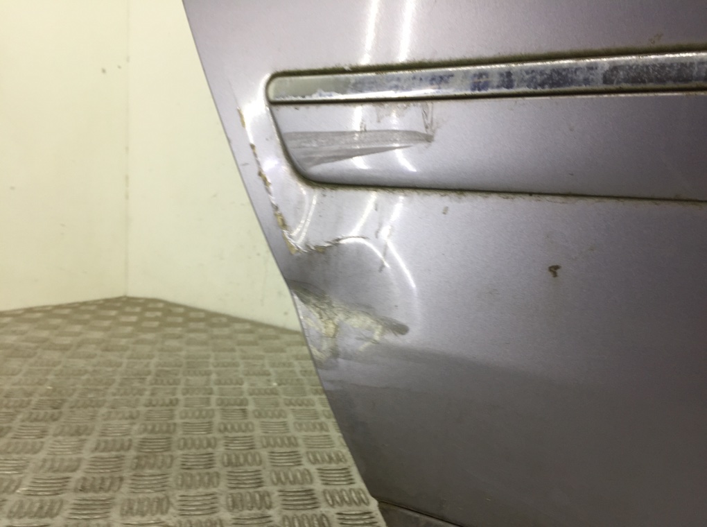 Дверь задняя правая бу для Audi A8 D3 3.0 TDi, 2004 г. Дверь задняя правая бу для Audi A8 D3 3.0 TDi, 2004 г.