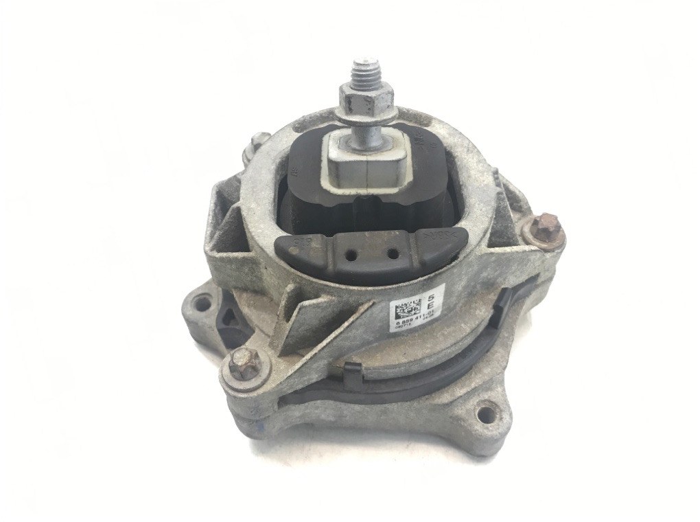 Подушка крепления двигателя бу для BMW 1 F20/F21 2.0 TD, 2015 г.