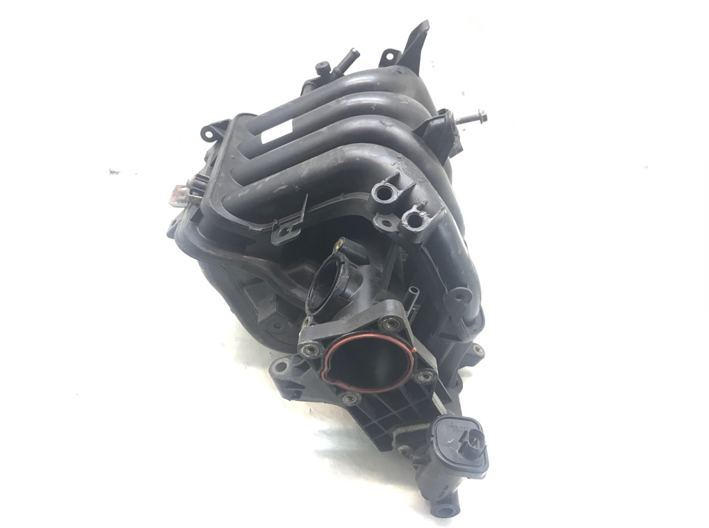 Коллектор впускной бу для Mazda 2   1.3 i,  2010 г.