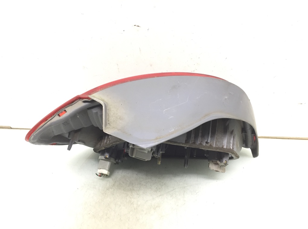 Фонарь задний правый бу для Toyota Yaris P1 1.0 i,  2002 г.