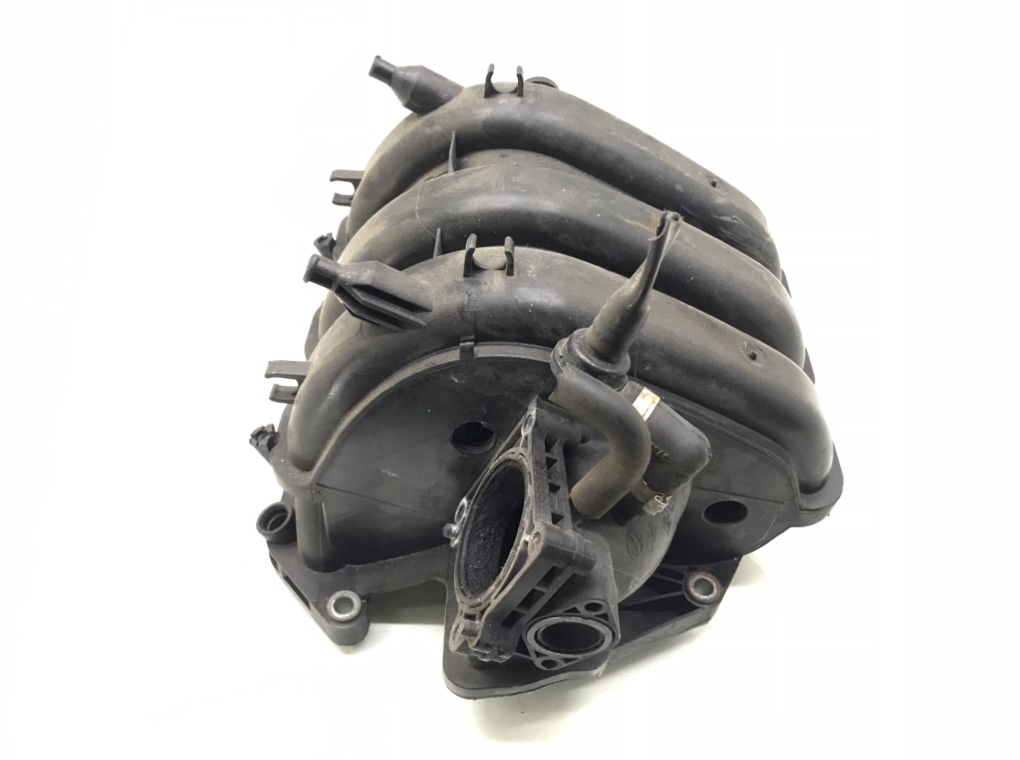 Коллектор впускной бу для Volkswagen Polo 4 1.2 i, 2004 г. Коллектор впускной бу для Volkswagen Polo 4 1.2 i, 2004 г.