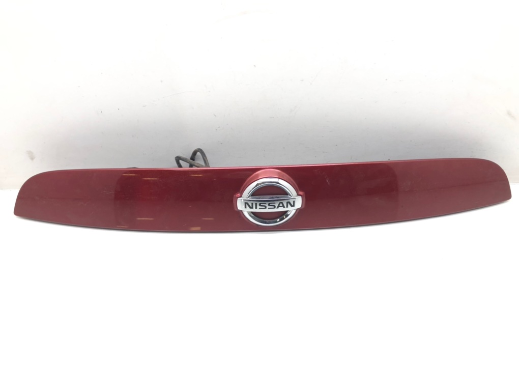 Накладка подсветки номера бу для Nissan Juke 1.5 DCi, 2010 г.