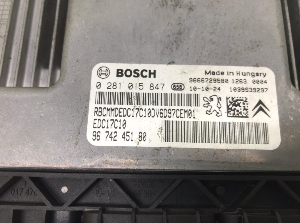 Блок управления двигателем бу для Peugeot 308 T7 1.6 HDi,  2010 г.