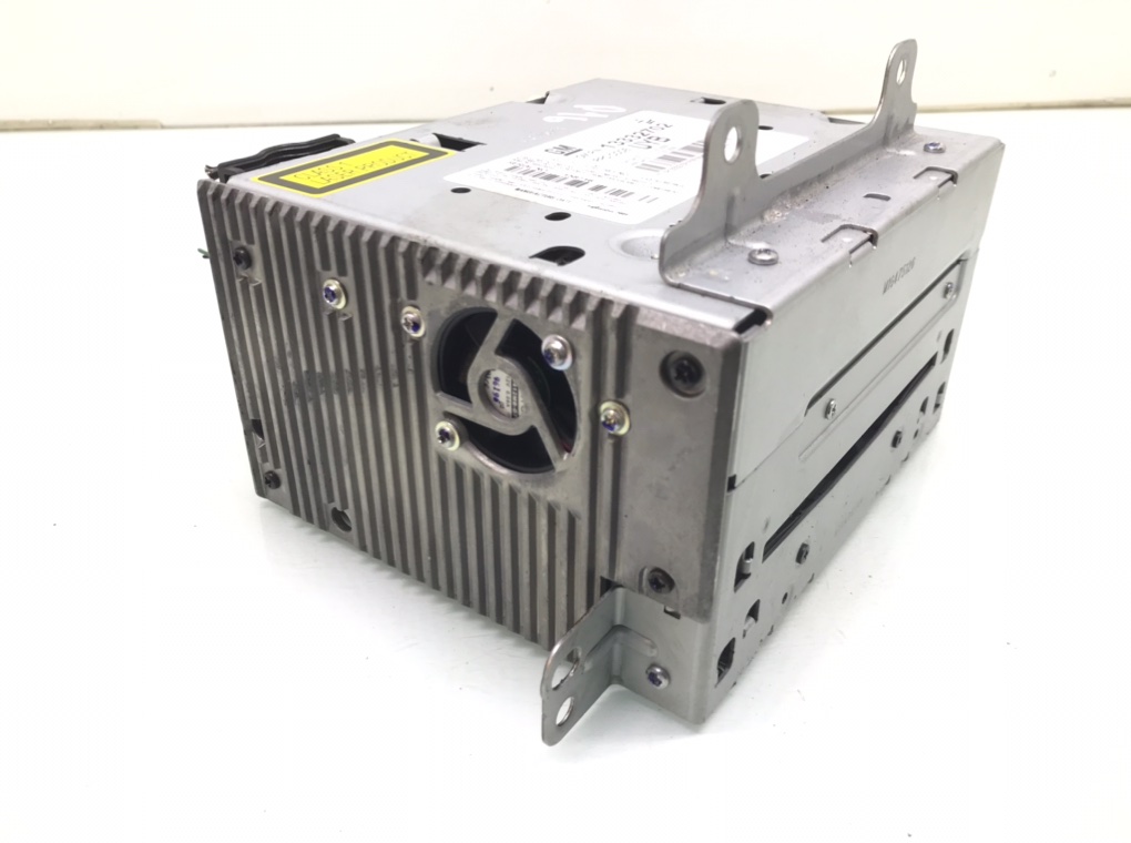 Магнитола бу для Opel Insignia 2.0 CDTi, 2009 г. Магнитола бу для Opel Insignia 2.0 CDTi, 2009 г.