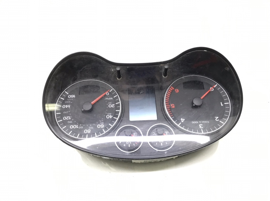 Щиток приборов (приборная панель) бу для Audi A3 8P 1.9 TDi,  2008 г.