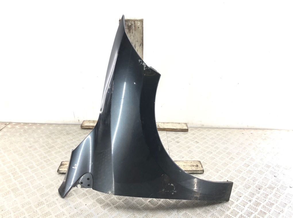 Крыло переднее правое бу для Renault Megane 3 1.5 DCi, 2012 г.