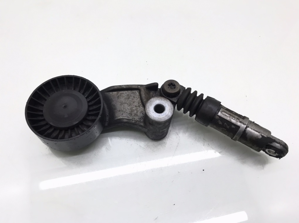 Натяжитель ремня генератора бу для Subaru Forester 2.0 TD, 2009 г.