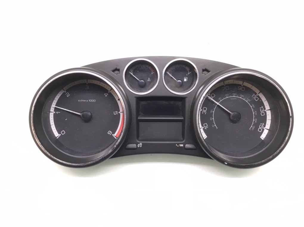 Щиток приборов (приборная панель) бу для Peugeot 308 T7 1.6 HDi, 2010 г.