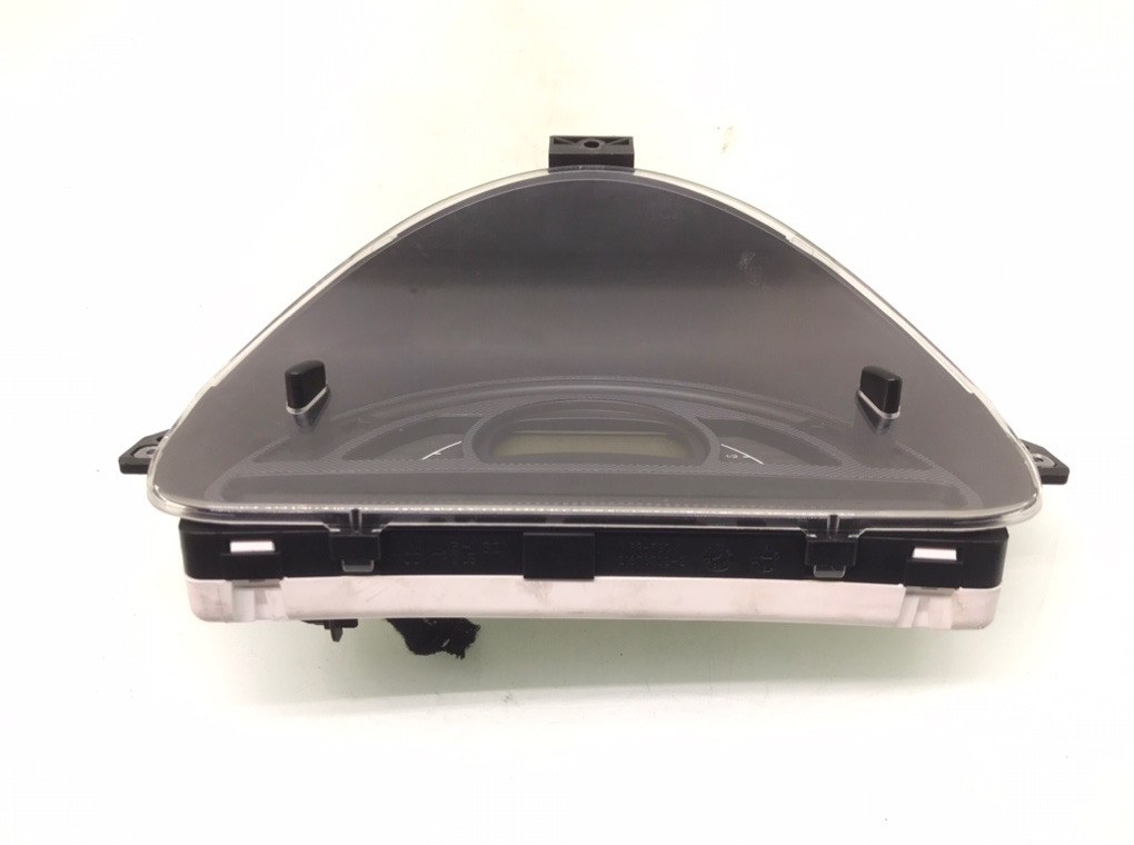 Щиток приборов (приборная панель) бу для Citroen C3 Pluriel 1.4 i, 2004 г. Щиток приборов (приборная панель) бу для Citroen C3 Pluriel 1.4 i, 2004 г.