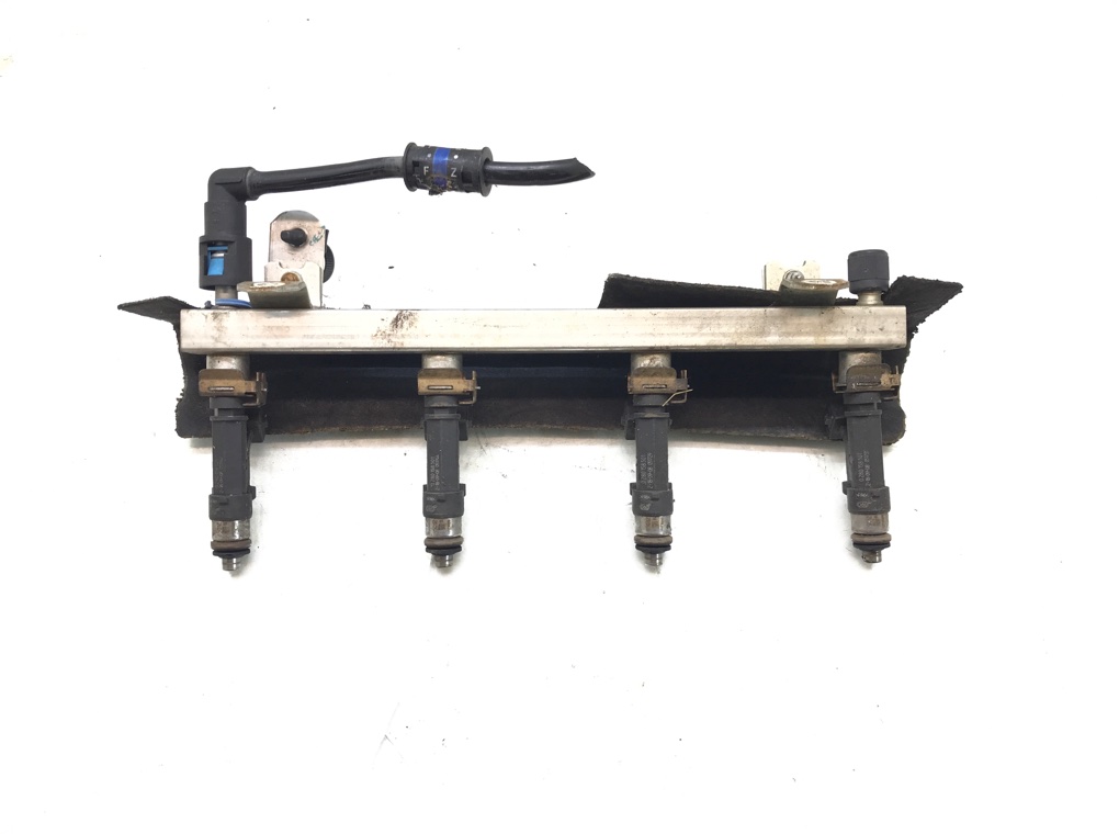 Топливная рампа бу для Opel Corsa D 1.2 i, 2008 г.