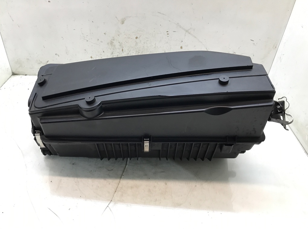 Корпус воздушного фильтра бу для Mercedes C W203 2.2 CDi, 2004 г.