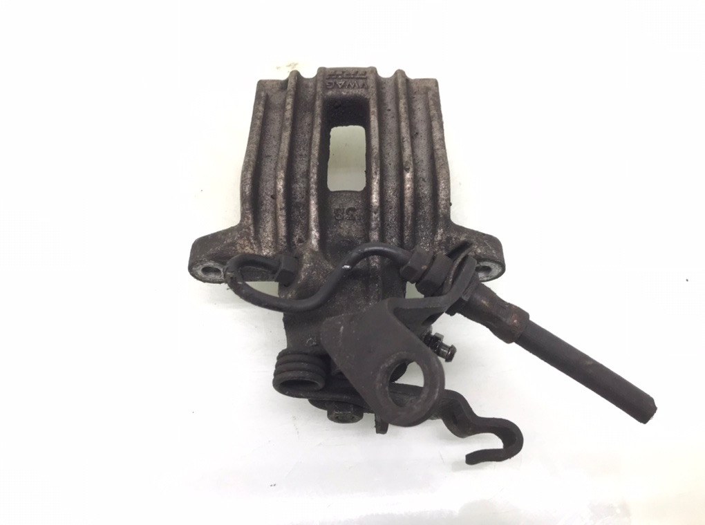 Суппорт задний правый бу для Seat Leon  2.0 TDi,  2010 г.