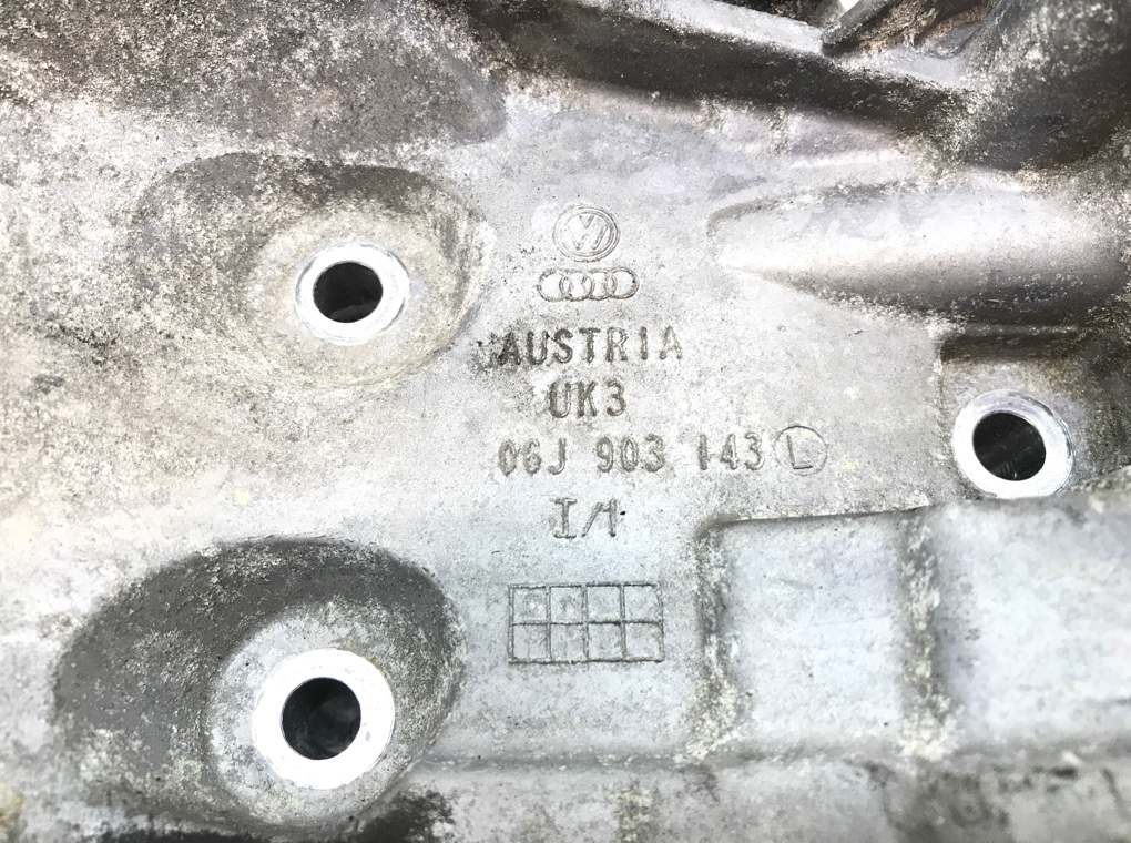 Корпус масляного фильтра бу для Audi A3 8P 1.8 TFSI,  2007 г.