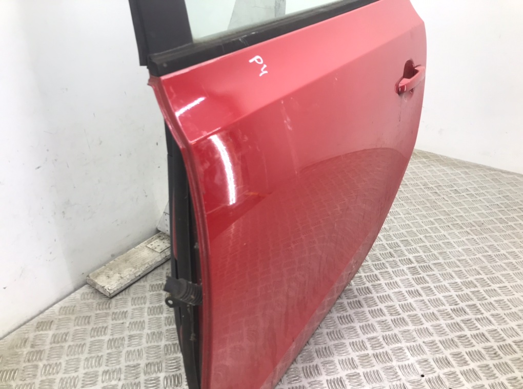 Дверь задняя левая бу для Hyundai i30  1.6 CRDi,  2010 г.