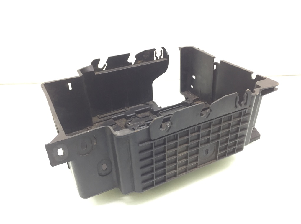 Полка аккумулятора бу для Citroen C3 1 1.4 HDi, 2004 г. Полка аккумулятора бу для Citroen C3 1.4 HDi, 2004 г.