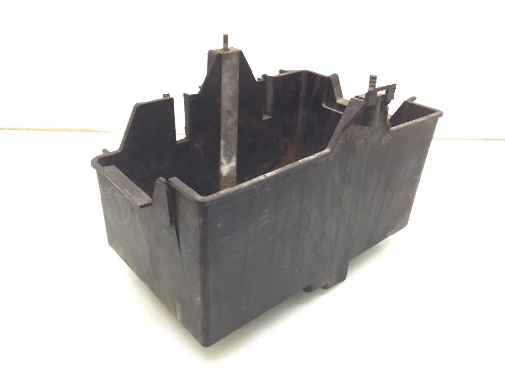 Полка аккумулятора бу для Ford Fiesta  1.4 TDCi,  2008 г.