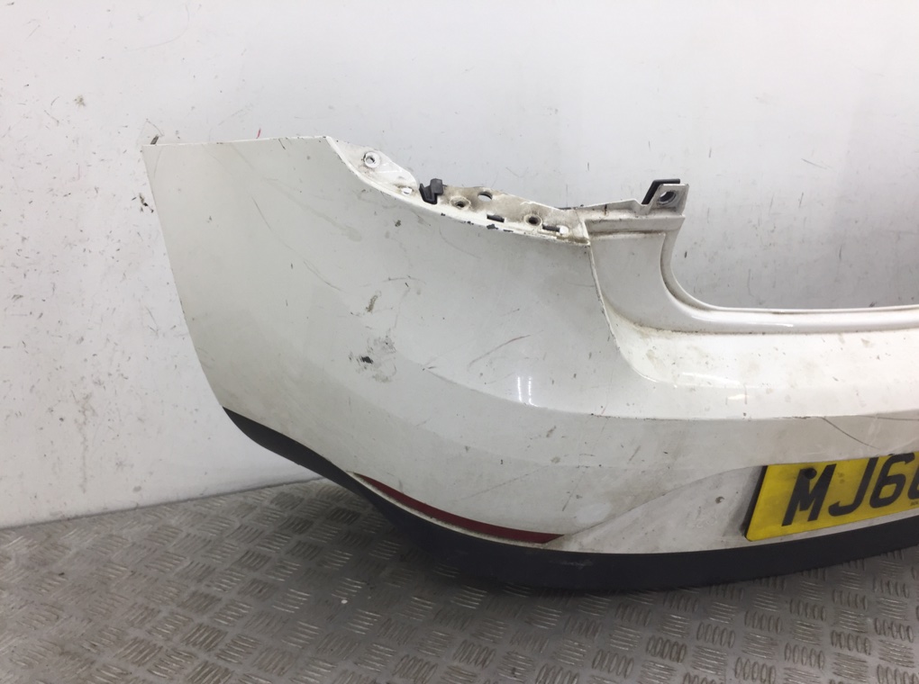 Бампер задний бу для Seat Ibiza  1.2 TDi,  2010 г.