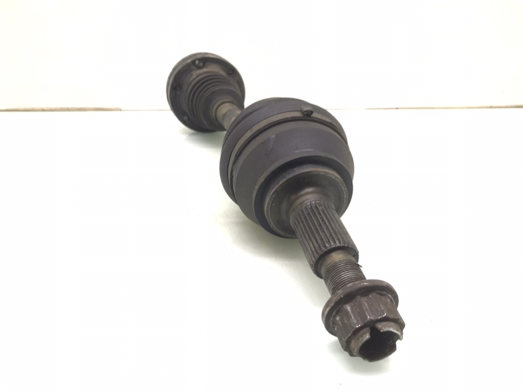 Полуось передняя левая (приводной вал, ШРУС) бу для Porsche Cayenne 955 4.5 Ti, 2006 г. Полуось передняя левая (приводной вал, ШРУС) бу для Porsche Cayenne 955 4.5 Ti, 2006 г.