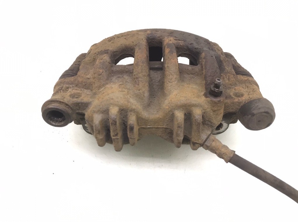 Суппорт передний правый бу для Renault Master  2.3 DCi,  2010 г.