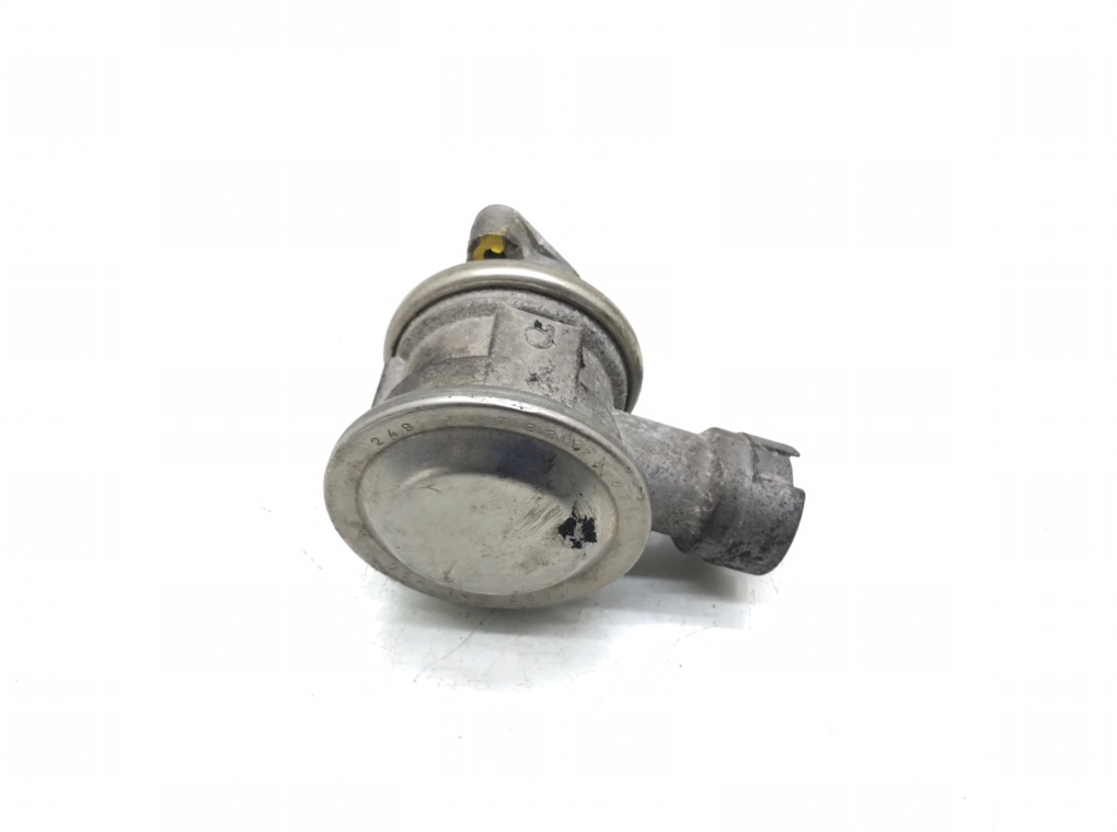Клапан EGR бу для Volkswagen Bora  2.0 i,  2002 г.