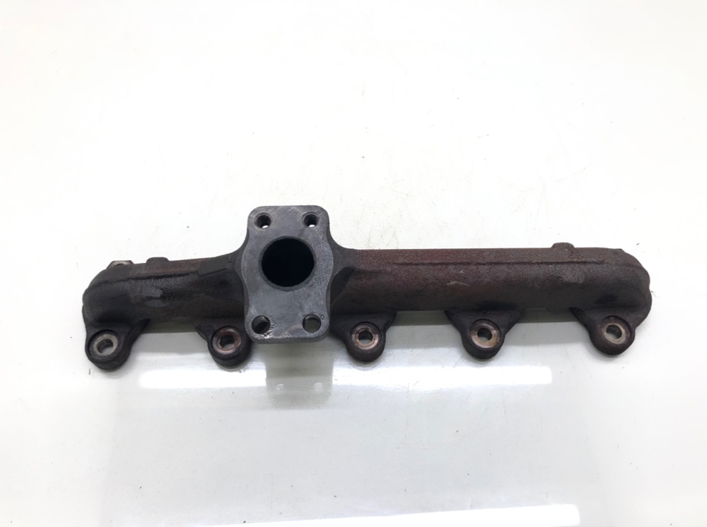 Коллектор выпускной бу для Peugeot 1007  1.4 HDi,  2008 г.