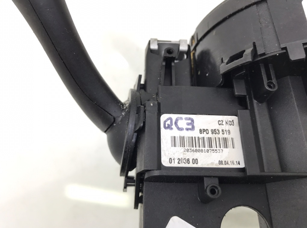 Переключатель подрулевой (стрекоза) бу для Audi A3 8P 1.9 TDi,  2008 г.