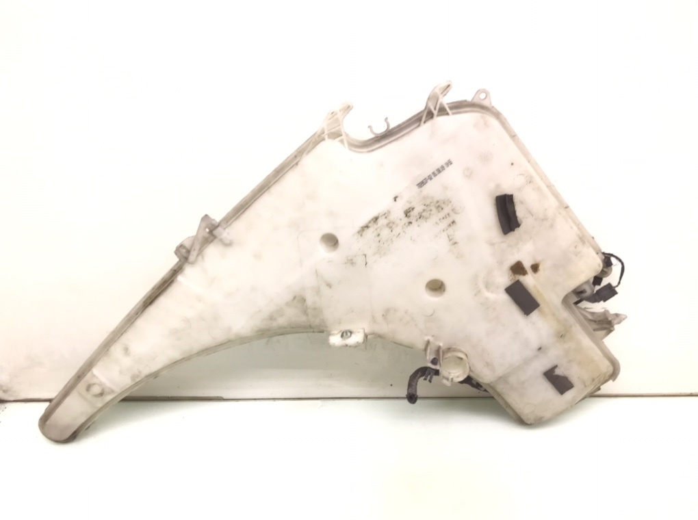 Бачок омывателя бу для BMW 1 E87/E81/E82/E88 2.0 TD,  2009 г.