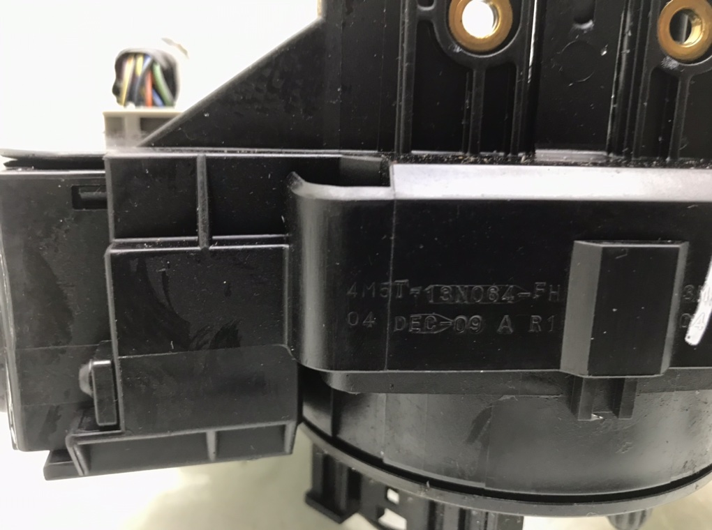 Переключатель подрулевой (стрекоза) бу для Ford Focus 2 1.6 Ti, 2004 г. Переключатель подрулевой (стрекоза) бу для Ford Focus 2 1.6 Ti, 2004 г.